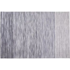 Sivý krátkovlasý koberec 140 × 200 cm KAPAKLI, 77877