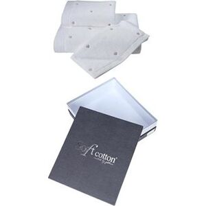 Soft Cotton – Darčekové balenie uterákov a osušky Micro Love, 3 ks, biela-lila srdiečka
